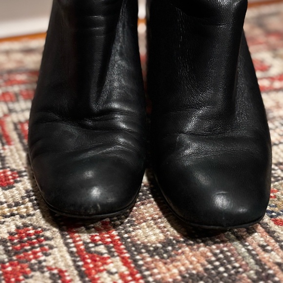 Stuart Weitzman Black Leather Ankle Boots, sz 7 - Picture 5 of 7